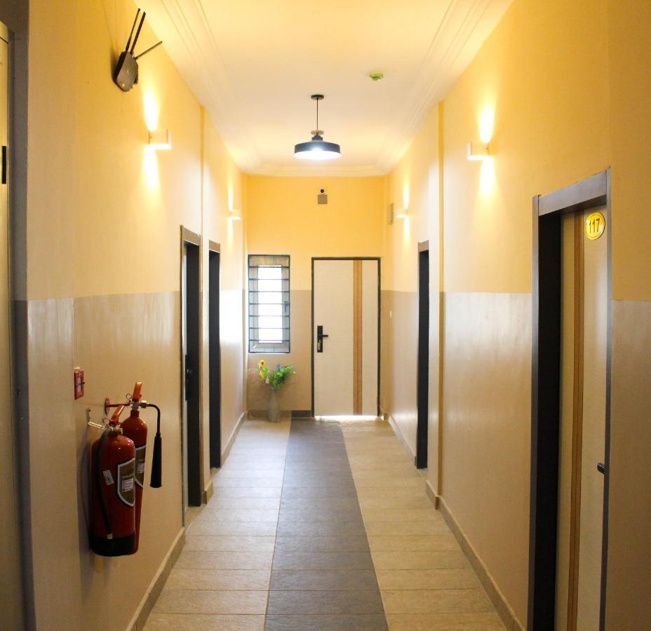 High Level Apartment Haatso ภายนอก รูปภาพ
